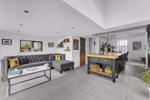 Photo 46- click for photo gallery